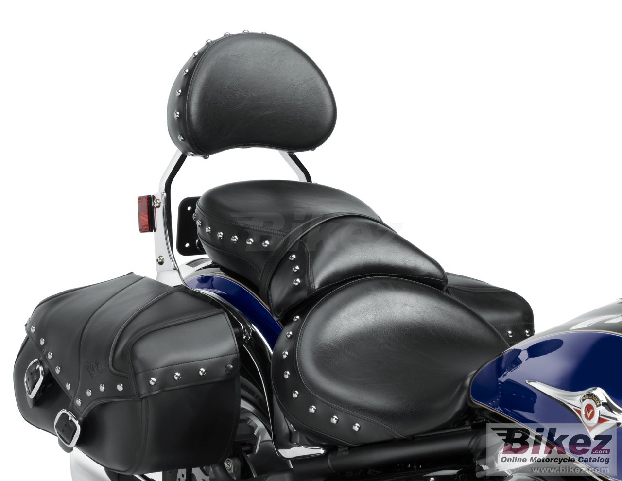 Big Kawasaki vulcan 2000 classic lt picture and wallpaper from Bikez.com